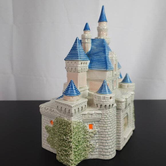 Disney - VTG Magic Kingdom Cinderella Castle Lot Sears 1988 Light-Up Castle - Picture 3 of 11